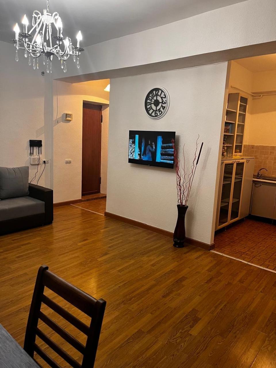 Komitas Apartement Ереван Экстерьер фото